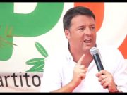 Matteo Renzi alla festa del Pd: “Stop ai vitalizi? Dico bravo Richetti”