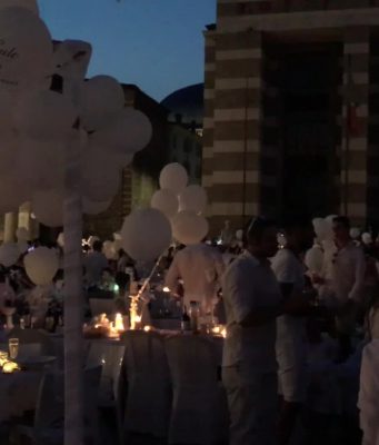Celacena: spettacolo in bianco per 3000 bresciani in Piazza Vittoria