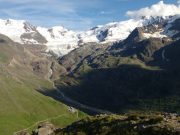 Incidenti in montagna, travolto e ucciso da sassi in Valtellina