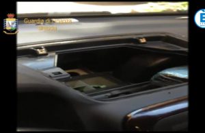 Droga: Gdf scopre raffineria di eroina nel cremonese