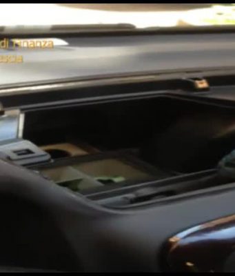 Droga: Gdf scopre raffineria di eroina nel cremonese