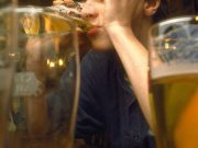 Serata alcolica in discoteca, intossicazione etilica per una quindicenne