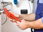 Riparano la caldaia e le sfilano mille euro in più