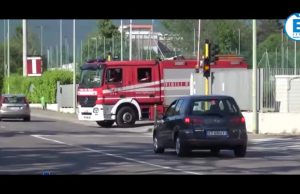 Offlaga, bimbo di sette anni cade da finestra: vivo per miracolo