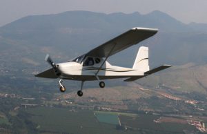 Padenghe: precipita ultraleggero, conducente muore carbonizzato