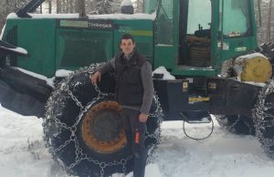 Artogne: giovane boscaiolo muore schiacciato da un albero