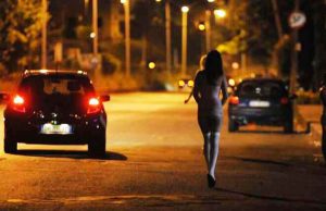 Multe per prostitute: due automobilisti riscarciti dal Tribunale
