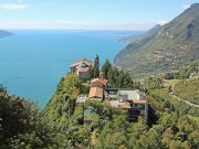 Tignale, si fingono turisti ma sono ladri: sparite le reliquie di Giovanni Paolo II