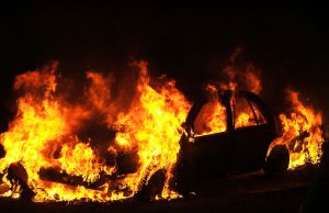 Macchina in fiamme tra Collebeato e Concesio: è un auto rubata