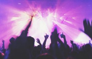 Halloween agitato: quattro giovani finiscono in manette