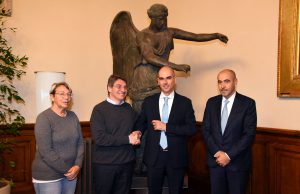 A Palazzo Loggia il dottor Roccaro, attivo nella ricerca sulle leucemie