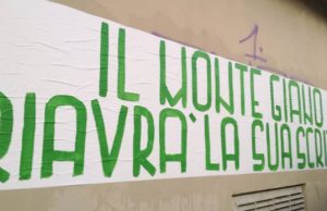 Sconcerto all’Università per uno striscione fascista
