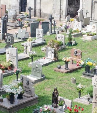 Cimitero di Sant’Eufemia nel mirino dei vandali