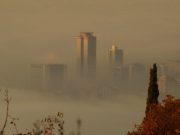 Qualità dell’aria, limitazioni al traffico in Lombardia, a Brescia no