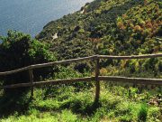 Tignale, bimbo scivola e precipita per 20 metri