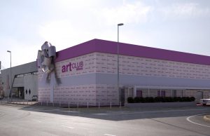 Lite in discoteca: giovane investito da un auto. Giallo all’Art Club