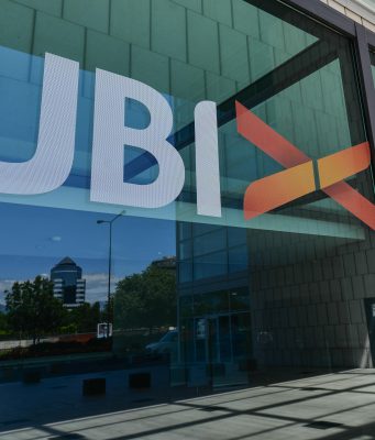 Ubi Banca – sindacati. Accordo raggiunto, 300 esodi volontari e 150 assunzioni