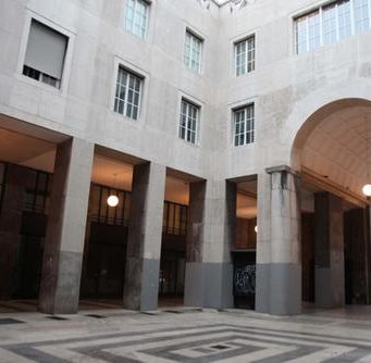 Due giovani agenti della Polizia Penitenziaria fuori servizio sventano un furto in centro conad al qaudriportico