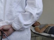 Ex medico Asl accusato di violenza sessuale si difende: rischia 3 anni di carcere