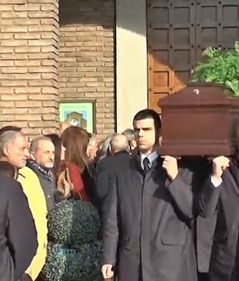 Ciao Roberto. Al Sacro Cuore anche Pirlo per l’addio a Clerici l'ultimo saluto al talent scout del calcio