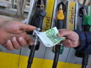 Maxi frode da 65 milioni nel settore dei carburanti: l’ombra della Camorra