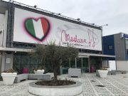 Incendio all’Art di Desenzano: 17 ricoverati, 52 intossicati. Nessuno grave.