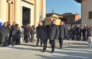 L’ultimo saluto a Sara Mutti: Ciliverghe piange la mamma e maestra