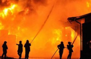 Incendio a Palazzolo: sgombrate sette famiglie. Nessun ferito