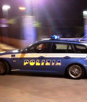 Trovata morta 24enne a Brescia: ipotesi overdose da alcol e droga