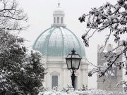 Neve in città e provincia: nel pomeriggio attesa la pioggia