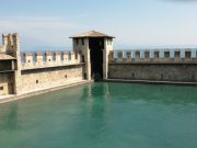 Riapre la Darsena di Sirmione: la penisola gardesana ancora più bella