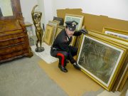 Maxi truffa di opere d’arte false: perquisizioni anche a Brescia