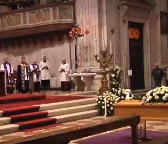 L’ultimo saluto a Marco Solfrini: in 2000 in lacrime nel Duomo di Brescia