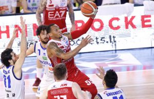 Basket: l’Armani passa a condurre la serie. Germani ko per 74 a 80