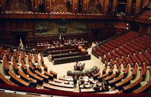 Bonus edile 110%, voucher vacanze, incentivi auto elettriche. Il Decreto rilancio arriva alla Camera