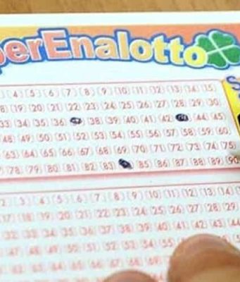 Coronavirus, cresce il fronte dei tabaccai “NO giochi”. “Non sono un’esigenza primaria”