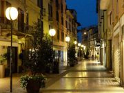 Accoltellati in centro città, tre feriti nella notte in Corso Palestro