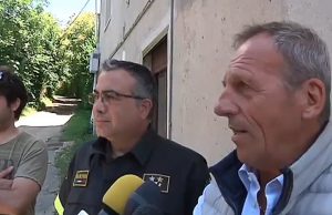 Protezione civile: “stiamo cercando una persona viva”