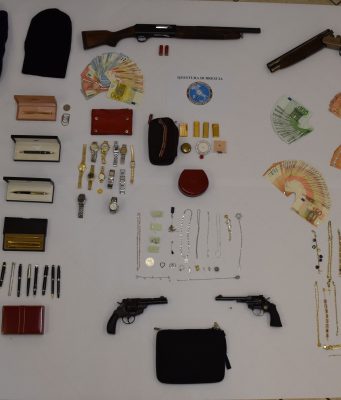 Pizzeria “Tre Monelli”: sequestrato materiale rubato. Si cercano proprietari