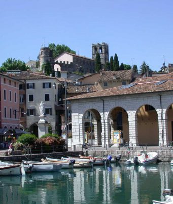 Posizionano tubi ma trovano mura romane: è accaduto a Desenzano