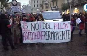 Protesta ddl Pillon, corso Zanardelli invaso da più di mille persone