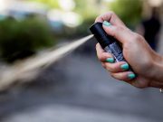 Spray urticante in classe, sei studenti intossicati