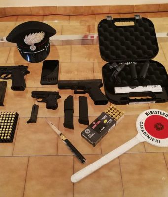 Spari contro l’abitazione della ex: in manette stalker bresciano