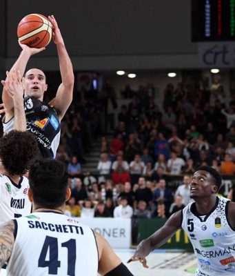 Germani Basket Brescia: un ko con Trento che fa molto male