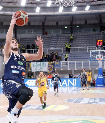 Basket Brescia, parla Ceron: “Rientro? Va tutto bene, è solo questione di pura Burocrazia”