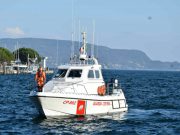 San Felice del Benaco, la guardia costiera salva due giovani velisti