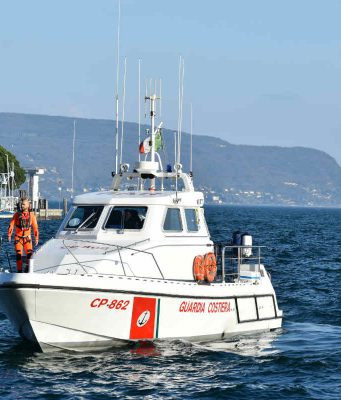 Giovane disperso nelle acque del Garda, ricerche ancora senza esito