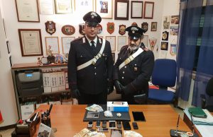 Lotta allo spaccio di droga a Palazzolo: blitz dei carabinieri, due arresti