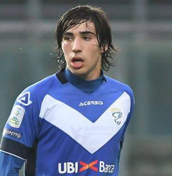 Brescia Calcio, la mamma di Tonali: “Sandro vuole rimanere in Italia”