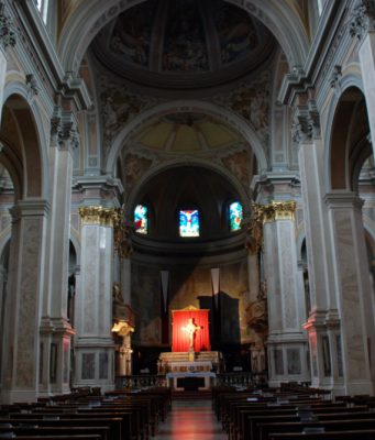 Il Vaticano contro i parroci: “la messa non ha prezzo da pagare, stop ai tariffari”